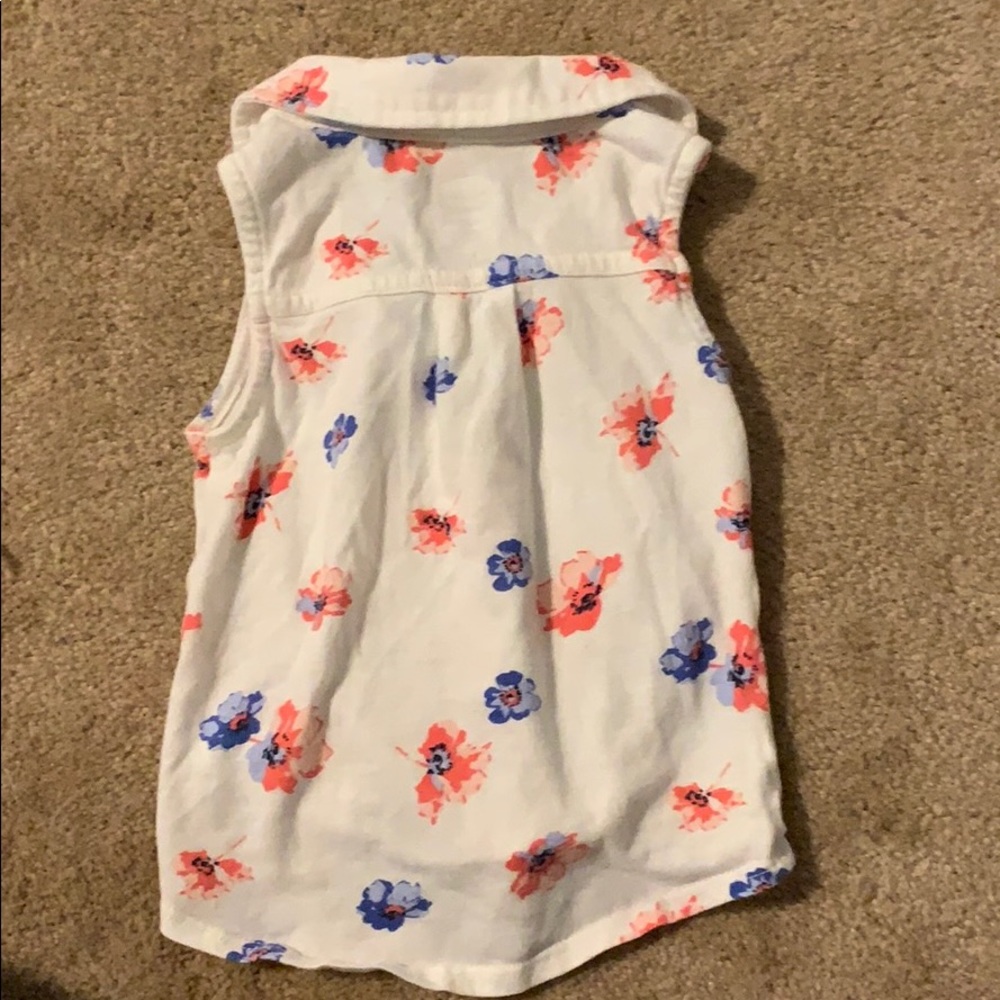 Top - Picture 2 of 2